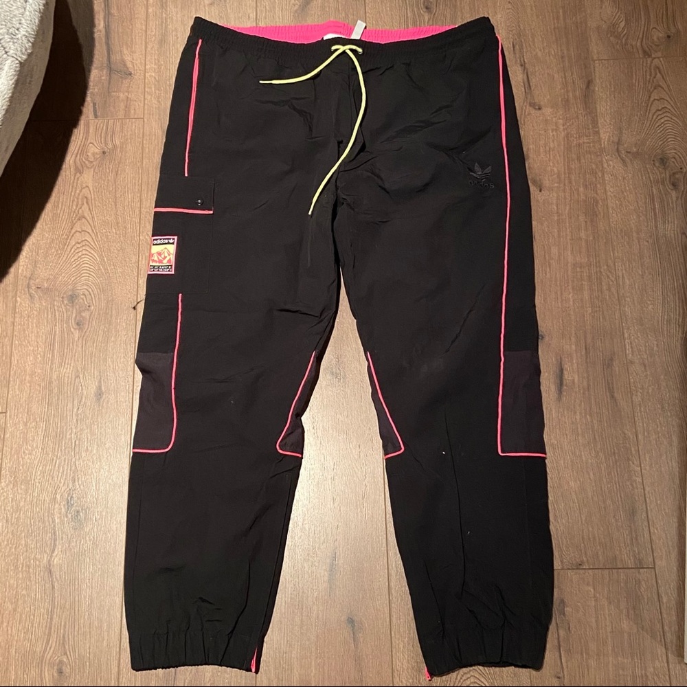 Adidas windbreaker pants